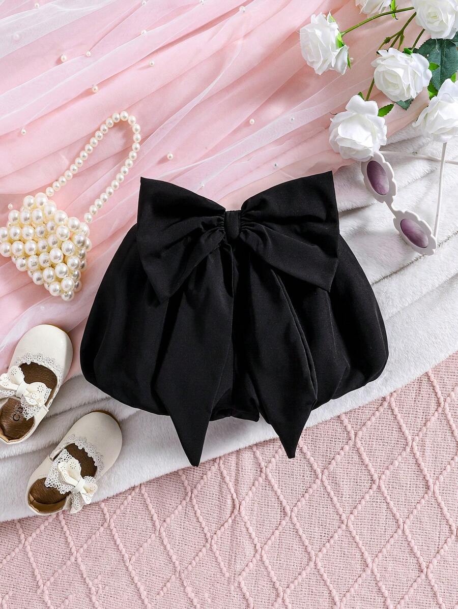 SHEIN Elladie kids 女童休闲宽松舒适蝴蝶结装饰黑灯笼短裤，适合春夏季 - 黑色 - 查看 1