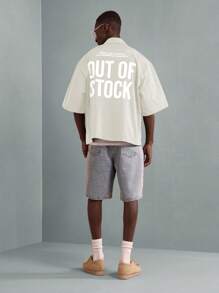 SUMWON Camiseta gráfica de declaración de estilo de vida boxy, estampado fuera de existencias, moda urbana casual de manga corta de verano y primavera moderna