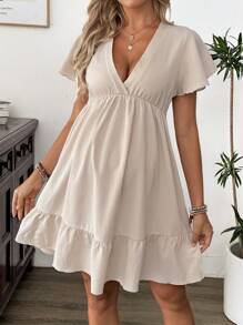 SHEIN Vestido de maternidad midi de verano con cuello en V y volantes en color albaricoque