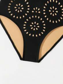 Tween Girls' Hollow Out Stylish One-Piece Swimsuit - Black - View 4