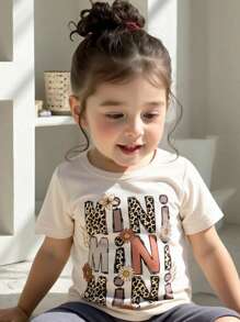 SHEIN Baby Girl Casual Fashion Creative Cartoon Leopard Floral & Letter Print Basic Round Neck Short Sleeve T-Shirt, Mommy And Me Matching (2 Pieces Sold Separately) - Apricot - View 3