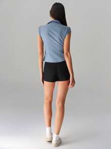 SHEIN Unity 朦胧蓝色收腰褶饰纽扣V领休闲优雅女士盖袖衬衫 - 霧霾藍 - 查看 2