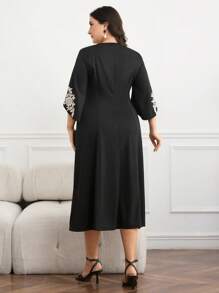 Modelyn Vestido elegante de talla grande con contraste de color y parche de encaje - Multicolor - Ver 3