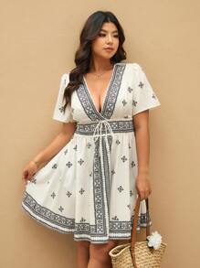 Elaquor 大码女式节日花卉印花 V 领前系带短袖连衣裙 - 黑與白 - 查看 1