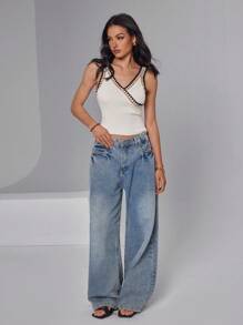 Roylia Women V-Neck Sleeveless Cropped Fitted Casual Knit Top - White - View 3