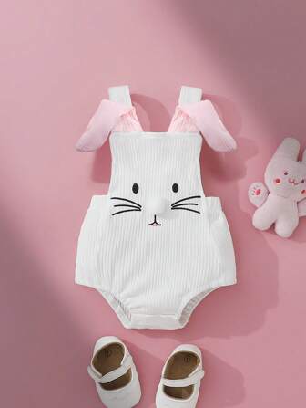 SHEIN Perso Play 新生婴儿可爱 3D 兔耳吊带装，时尚休闲日常穿着，适合春夏季 0-9 个月、户外活动、节日、派对、拍照