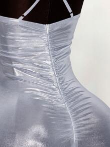 Amplova 镂空金属环装饰褶饰金属感连体衣