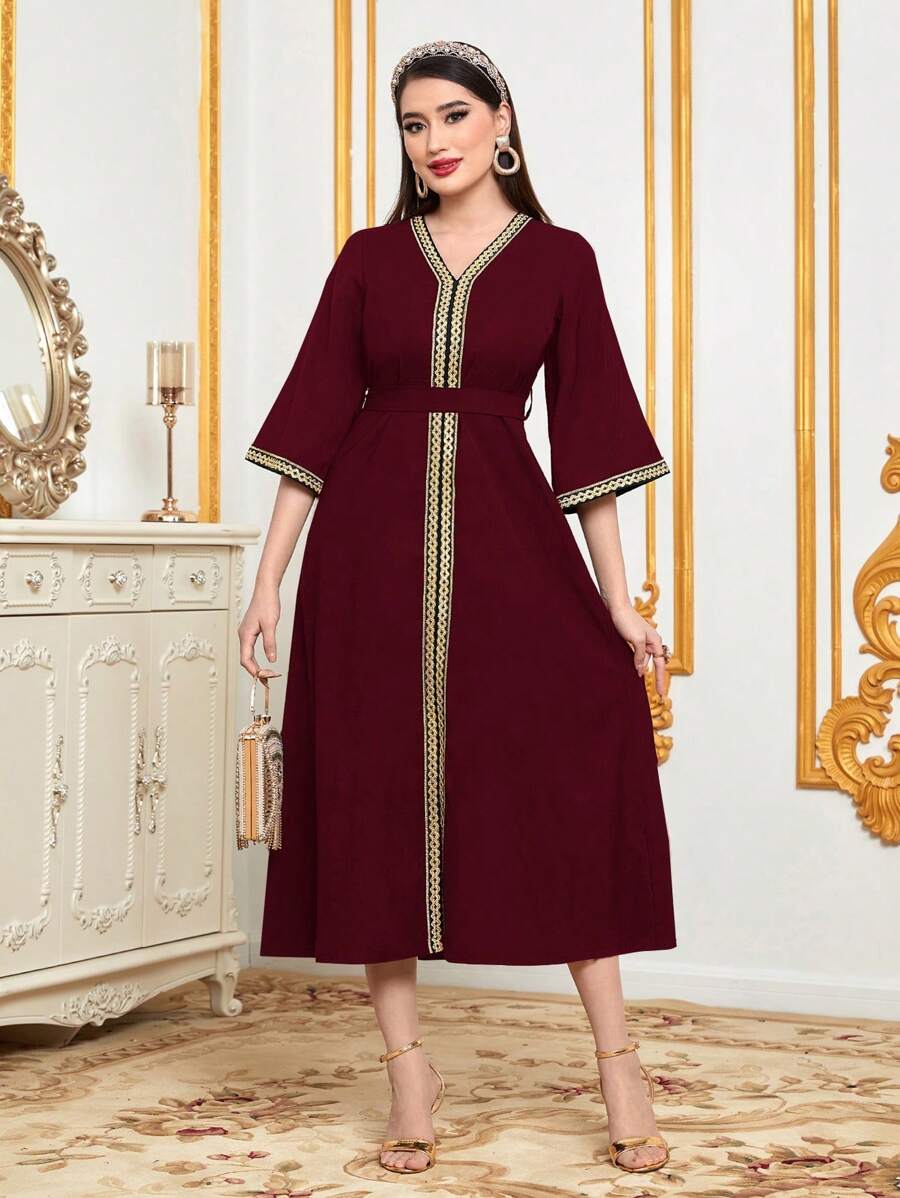 Al Najma 女士优雅阿拉伯拼接丝带 V 领喇叭袖连衣裙 - 酒紅色 - 查看 1