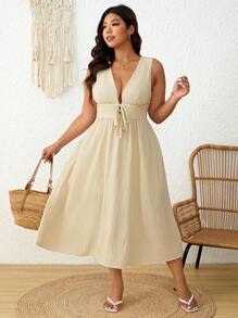SHEIN Frenchy Vestido de talla grande para vacaciones, playa, midi, sin mangas, cuello en V sólido, de moda para el verano