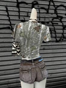Attitoon Camiseta de cuello redondo de manga corta con ajuste ceñido, estampado de camuflaje con hojas en estilo vintage, para mujer, estilo callejero de verano