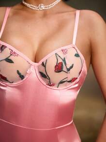 PinupGlam Mono de lencería sexy para mujer hecho de terciopelo con bordado de palacio, tela de red y rosa vintage