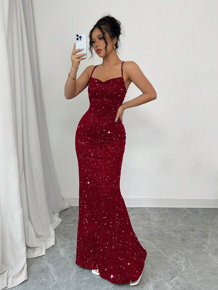 Selianne Women's Elegant Banquet Glitter Spaghetti Strap Open Back Mermaid Dress, Christmas - Red - View 1