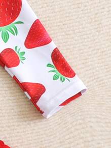SHEIN GraphicGems 1pc Baby Girl Strawberry Print One-Piece Swimsuit With Hat