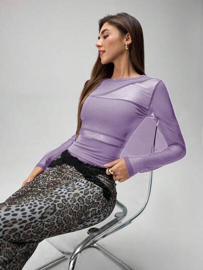 Roylia 网眼拼布T恤，适合夏季的简约风格