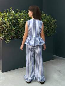 SHEIN Leap Crew Conjunto de 2 piezas para niñas preadolescentes con blusa sin mangas de cuello redondo con volantes y rayas + pantalones anchos de pierna suelta, para uso casual de resort - Azul - Ver 4