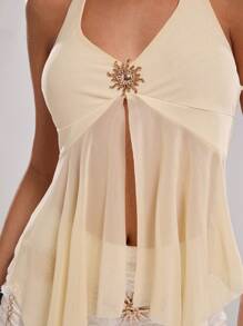 SHEIN BAE 性感吊带金属钩装饰透明休闲上衣，适合女士，适合派对、音乐节、约会、节日穿着、日常、坏蛋风格、奶油黄、狂欢上衣、透视上衣 - 黃色 - 查看 3