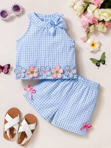 SHEIN Playful Pals Bộ 2 món áo và quần short thêu hoa và kẻ caro đáng yêu cho bé gái, thích hợp cho kỳ nghỉ hè, đi biển và hoạt động ngoài trời. - Màu xanh lam - Xem 9