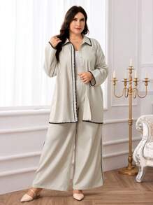 Mulvari Conjunto feminino plus size 2 peças: blusa e calça de manga comprida com acabamento floral, roupa casual