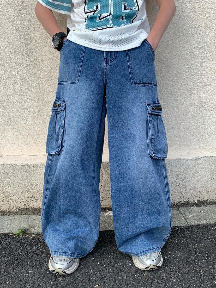 SHEIN 青少年男童时尚休闲Y2K蓝色牛仔工装口袋拉链宽松牛仔裤，适合儿童日常穿着，柔软舒适，也适合儿童春夏穿着。 - 彩色 - 查看 1