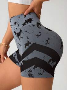 SHEIN Sport Studio Women's Silky Seamless Quick-Drying Mini Sports Shorts: Breathable Fabric With A Stylish Tie-Dye Print For Enhanced Workout Comfort
