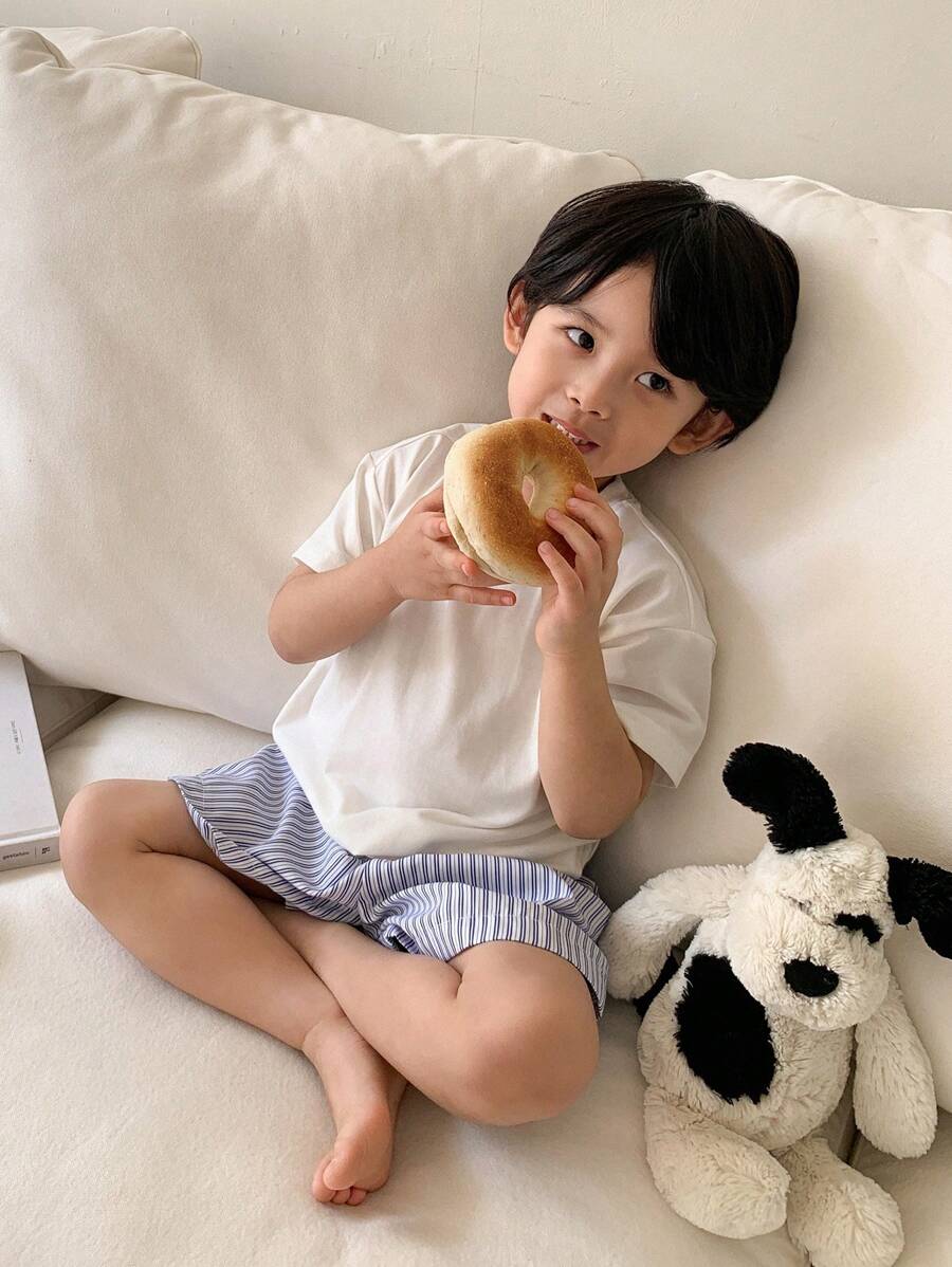 Dazy Kids 儿童男童秋季服装：短袖针织圆领上衣 + 编织条纹短裤套装，夏季休闲 - 藍白色 - 查看 1