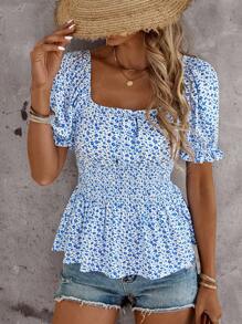 EMERY ROSE Women's Ditsy Floral Square Collar Casual Short Sleeve Shirt, Suitable For Summer Ditsy Floral Blouse, Comfortable Waisted Top, Versatile Boho Holiday Style