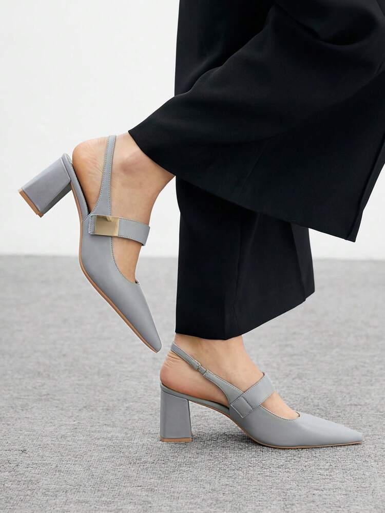 CUCCOO BIZCHIC アイボリー スクエアバックル ファッション快適 ビジネス ポインテッドトゥ チャンキーハイヒールサンダル