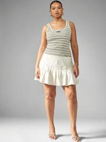 MISSGUIDED PLUS Plus Size Pleated Tennis Skirt Drop Waist Mini Skater Preppy Spring Summer Sports Skirt Above Knee High Waisted Lightweight School Wear - White - View 3