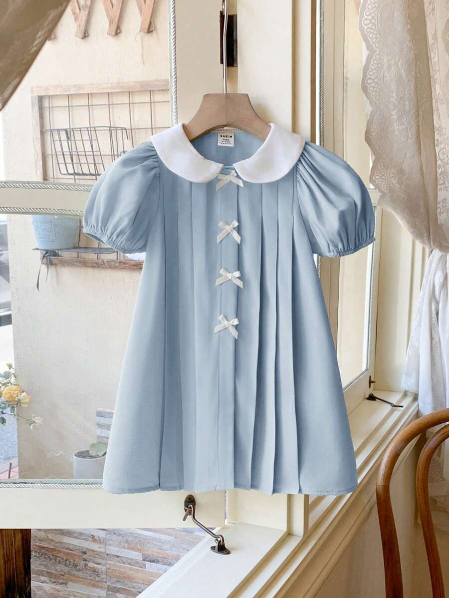 SHEIN 可爱女婴蓝色彼得潘领蝴蝶结短袖连衣裙（夏季） - 藍白色 - 查看 1