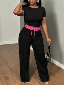 SHEIN SXY Damen 2 Stücke Set mit Rundhalsausschnitt, kontrastfarbiges kurzes Ärmeltshirt und Shorts - Heißes Pink - Übersicht 7