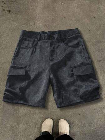 Manfinity Chillmode Men's Solid Color Cargo Pocket Loose Casual Shorts Cargo Shorts For Men Men Clothing Men Shorts