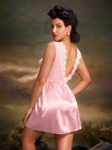 PinupGlam Vintage Palast-Stil ärmelloses Mini-Slip-Kleid für Frauen mit Spitzenverzierung