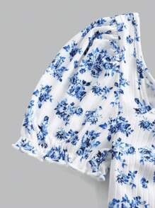 SHEIN Girlism Teenager Mädchen Landurlaub Blau und Weiß florales Puffärmel Set mit Herzausschnitt, gerüschter Vorderseite mit Schleife und geschichteter Lotusblatt Rock, zweiteiliges Set, geeignet für Frühling und Sommer, modisch für Herbst und Winter als Innenwäsche, Muster für Urlaubszeit, süß und niedlich