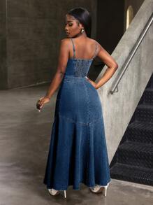 Slaydiva 女士休闲牛仔吊带裙，简约时尚，适合夏季