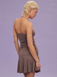 COUREZ Y2K风格抹胸褶皱迷你连衣裙，适合女士春夏穿着，短裤/Y2K/休闲复古风 - 摩卡棕 - 查看 4