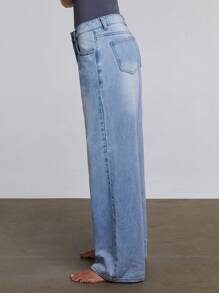 Athîral 女式直筒宽松休闲百搭牛仔裤，带口袋 - 淺色水洗藍 - 查看 3