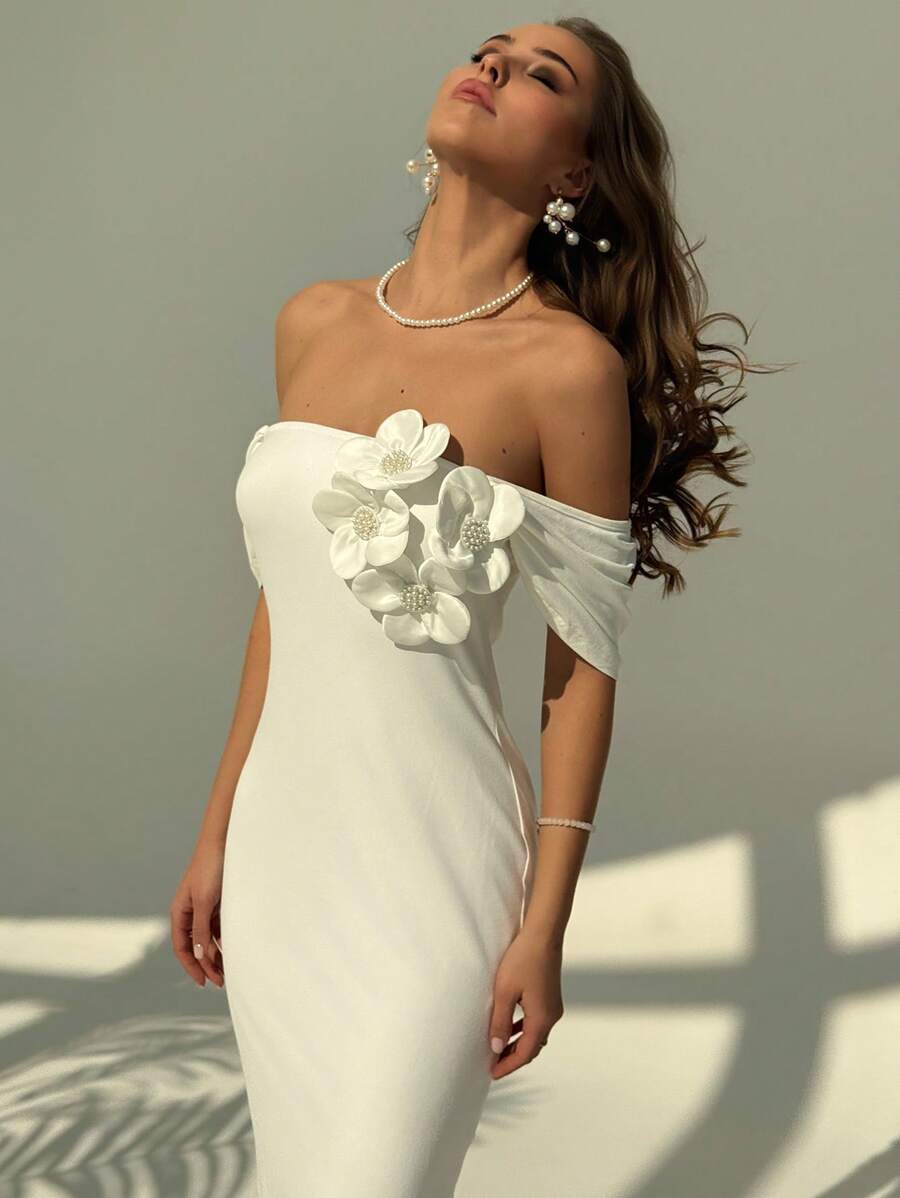 Aloruh White Off Shoulder Bodycon Dress With 3D Flower Detail For Women, Suitable For Evening Date - White - View 1