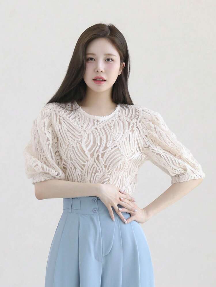 Crew Neck Lace Fabric Puff Sleeve Fitted Pullover Blouse Shirt