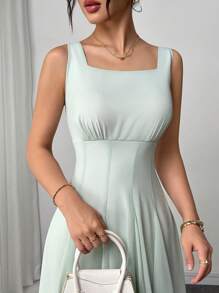 Rafferiza Vestido elegante de mujer con cintura ceñida, corte evasé, cuello de U y sin mangas, diseño de alta gama francés