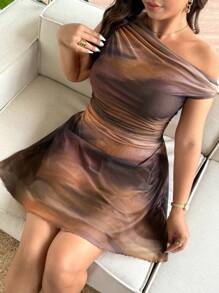 Lounesse Vestido midi con pliegues en la cintura, cuello asimétrico y estampado tie-dye romántico y minimalista, talla grande para verano - Multicolor - Ver 3