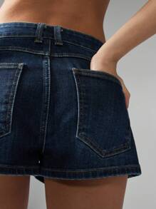 MISSGUIDED Quần short denim cạp cao mùa hè co giãn quần short jean mini cổ điển phong cách Y2K bãi biển thường ngày lễ hội cắt gấu thô sờn quần bó nóng bỏng - Rửa tối - Xem 6