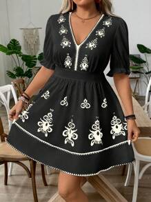 SHEIN Holidaya Elegante vestito con scollo a V, maniche a palloncino e stampa floreale