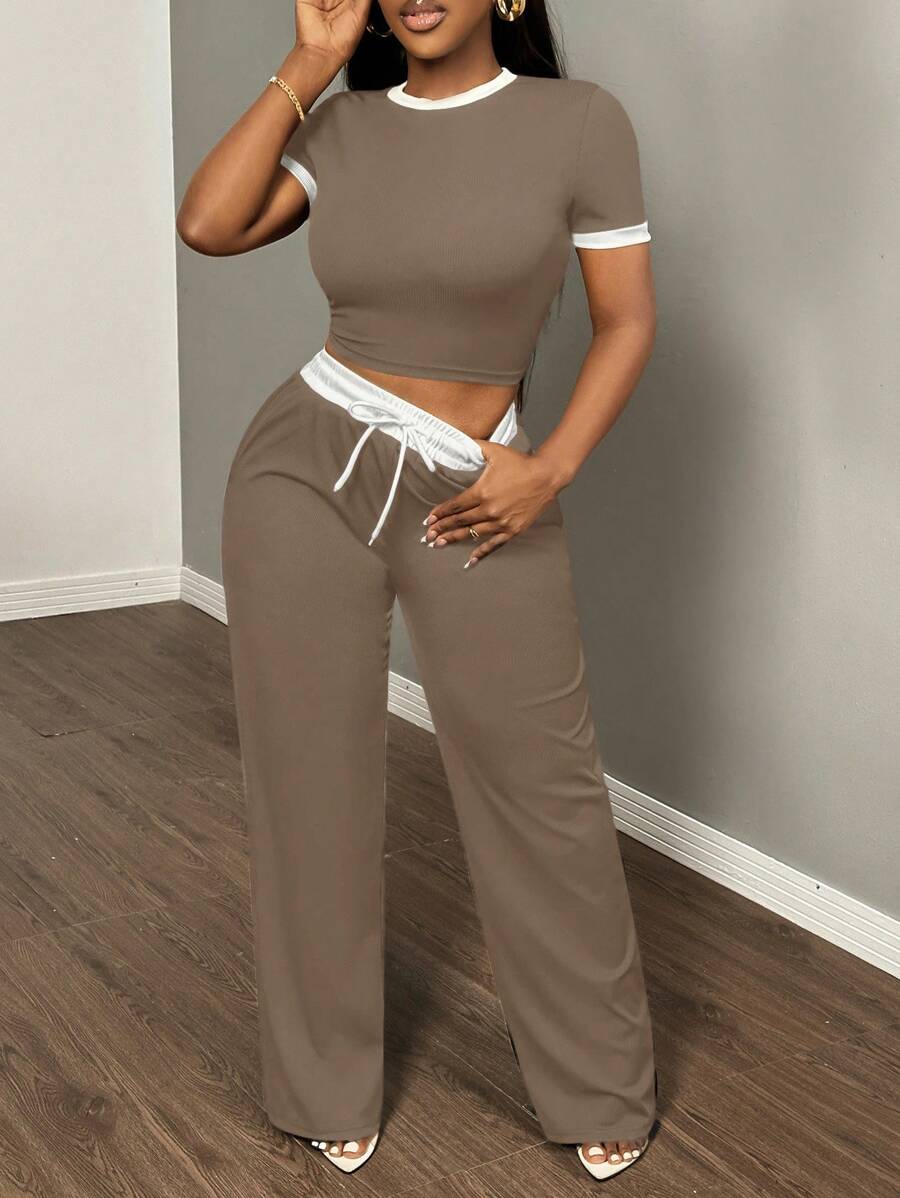 SHEIN SXY 2pcs/Set Women Contrast Color Cropped Short Sleeve T-Shirt And Pants Set,Summer Sets - Coffee Brown - View 1