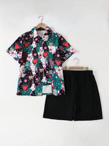 Tween Boys Casual Street Graphic Print Short Sleeve Polo Shirt And Shorts Set, Asymmetrical Heart And Flower Pattern Design, Fashion Vintage Style, Suitable For Family Gathering, Outings And Leisure, Spring/Summer, Matching Parent-Child Sets - Multicolor - View 4