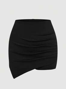 SHEIN Holidaya Große Größen Shorts für Damen mit gewobener einfarbiger Asymmetrischer Saum, elegantes, reguläres Schwarz für Frühling/Sommer