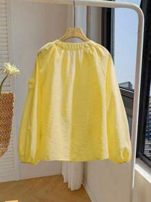 Modelyn Women's Loose Fitting V-Neck Long Sleeve 3D Flower Blouse, Fashionable Spring/Summer Fall Cloth For Women