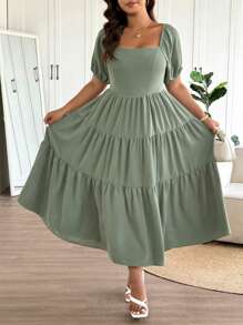 SHEIN Frenchy Plus Size Women Summer Romantic Vacation Multi-Layered Ruffle Splice Green Dress, Bowknot Back Design, Suitable For Dating, Beach Vacation, Wedding Season And More - Green - View 9