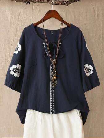 Linhara 大码女式刺绣 V 领半袖上衣，前系带设计，适合夏季日常生活和度假穿着