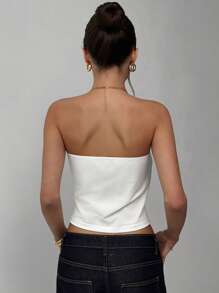 Aloruh 全新纯白色性感镂空垂坠领吊带背心，收腰设计 - 白色 - 查看 2