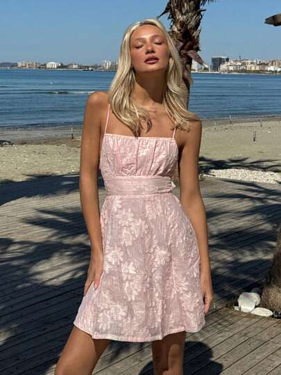 SHEIN EZwear Đầm mini hở lưng hở lưng màu trơn gợi cảm cho nữ